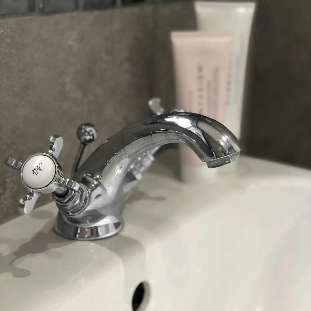 Round Basin Mixer