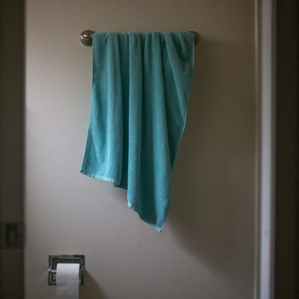 Toilet Roll Holder Round Matte Black