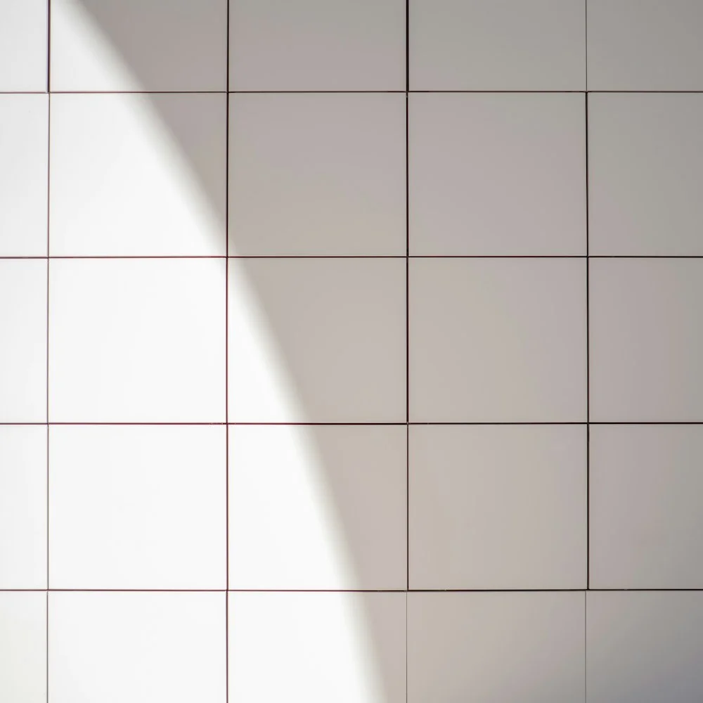 Ivory Gloss Porcelain Tile 600 x 300mm